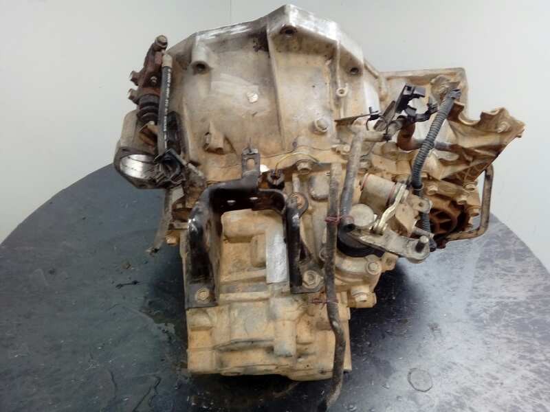 Recambio de caja cambios para nissan x-trail (t30) 2.2 16v turbodiesel cat referencia OEM IAM 8H5  M1-B4-50
