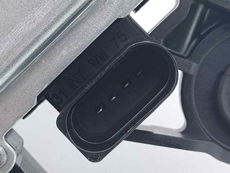 Recambio de motor limpia trasero para volkswagen tiguan (5n2) r-line bluemotion referencia OEM IAM 5N0955711B W000002310 E1-B6-4