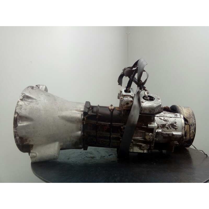 Recambio de caja cambios para land rover range rover 2.5 turbodiesel referencia OEM IAM 54A0023637G  M1-B2-12