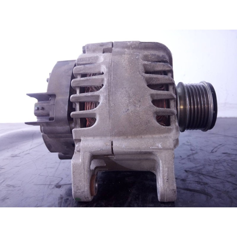 Recambio de alternador para renault megane iii berlina 5 p limited referencia OEM IAM 231000027R 214096506 P3-A5-3-3