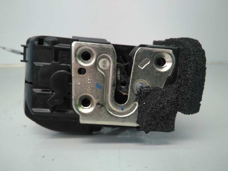 Recambio de cerradura puerta delantera derecha para nissan nv 200 (m20) kombi comfort referencia OEM IAM X11MFRC  E2-A4-40-1