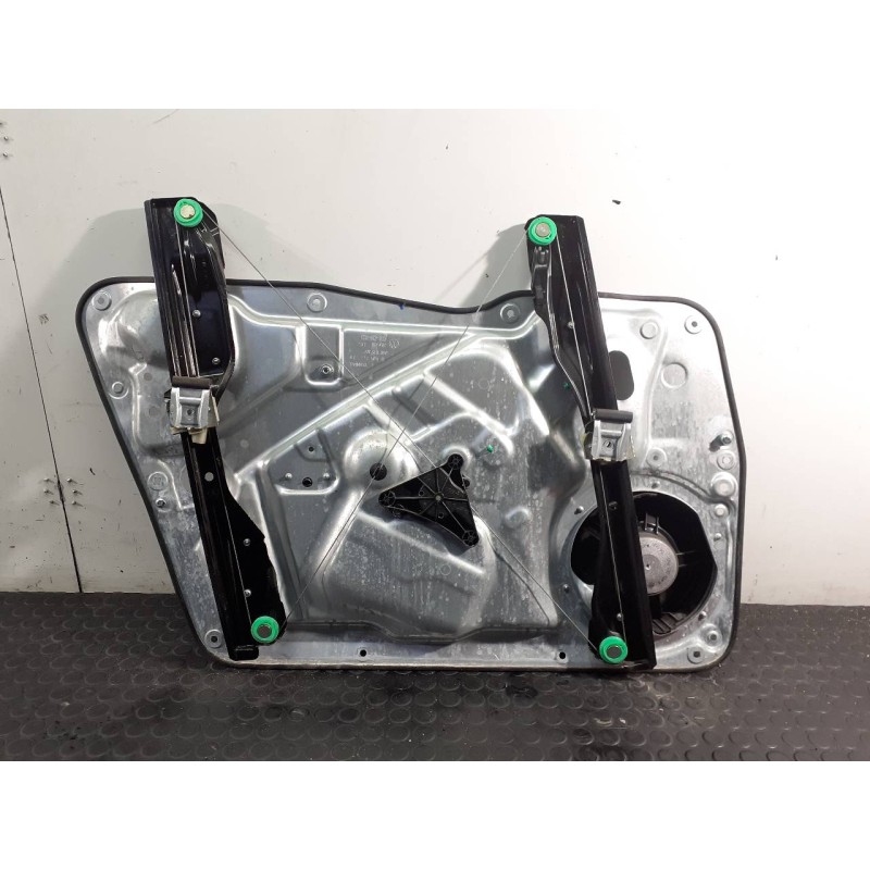 Recambio de elevalunas delantero derecho para volkswagen tiguan (5n2) sport 4motion bluemotion referencia OEM IAM 5N0959702G  P2