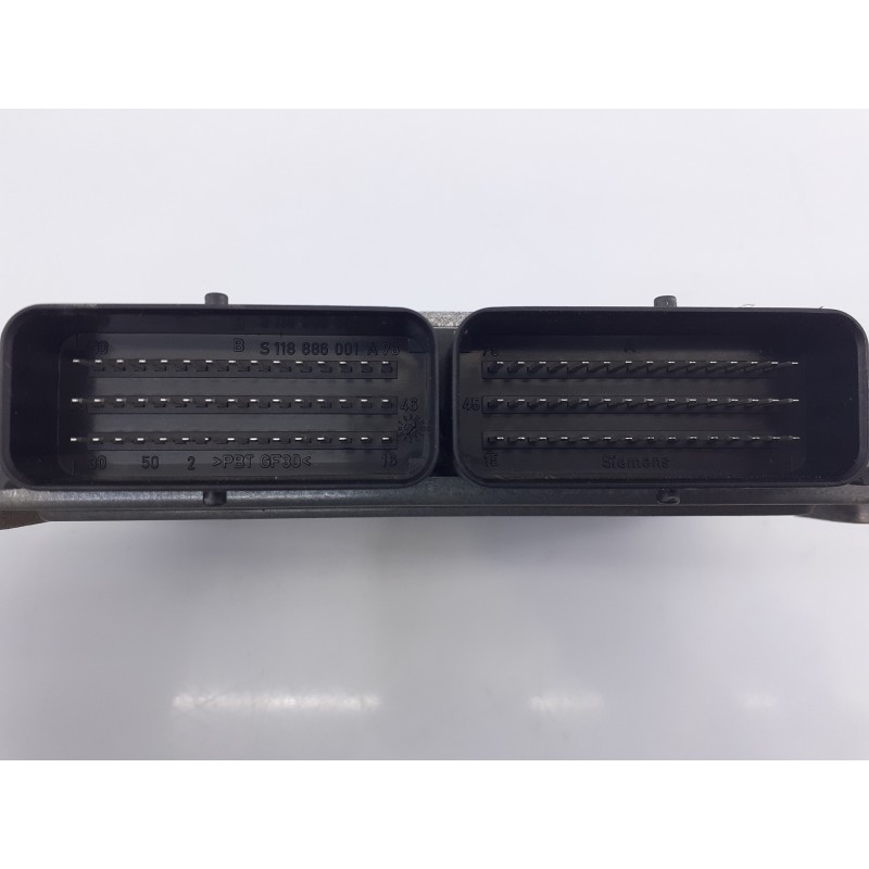 Recambio de centralita motor uce para dacia logan laureate referencia OEM IAM 8200636605 S110140022A E2-A1-15-1