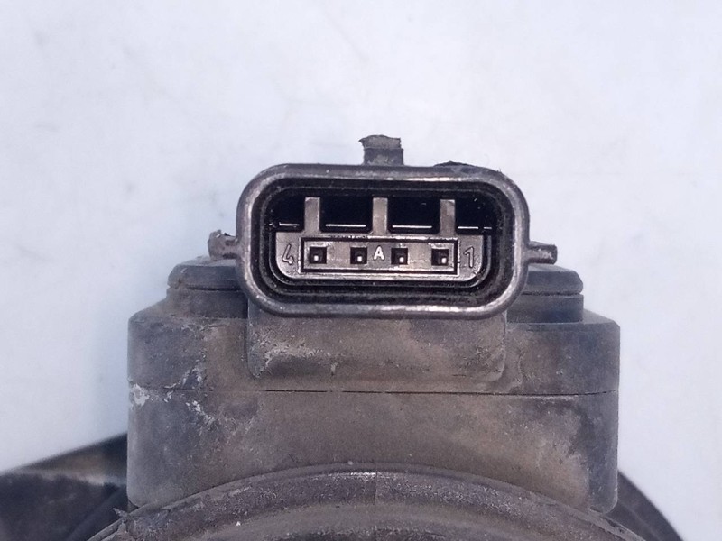 Recambio de caudalimetro para renault megane iii berlina 5 p limited referencia OEM IAM 8200702517 8200682558 E2-A1-38-2