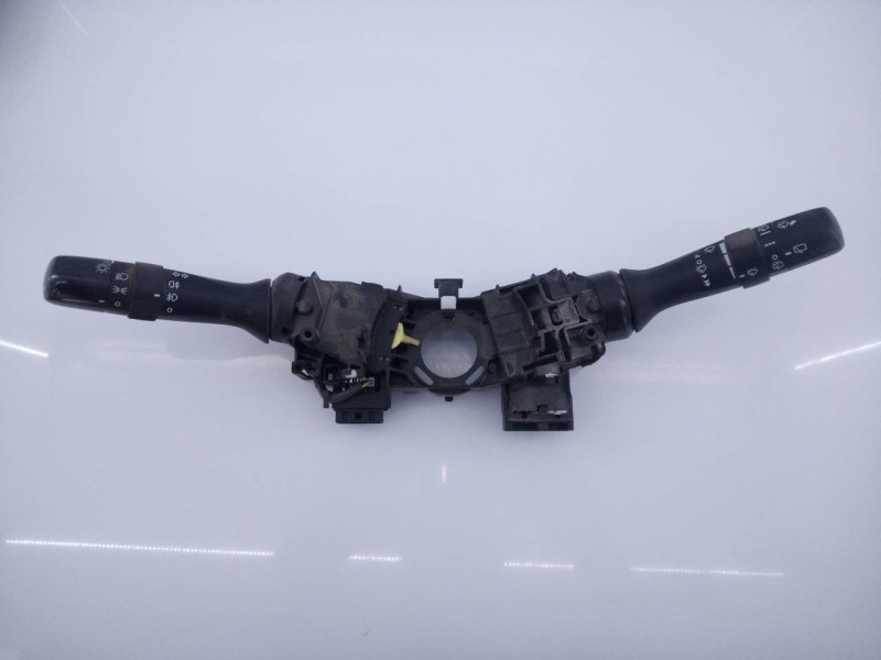 Recambio de mando intermitentes para toyota verso advance referencia OEM IAM   E3-B2-18-5