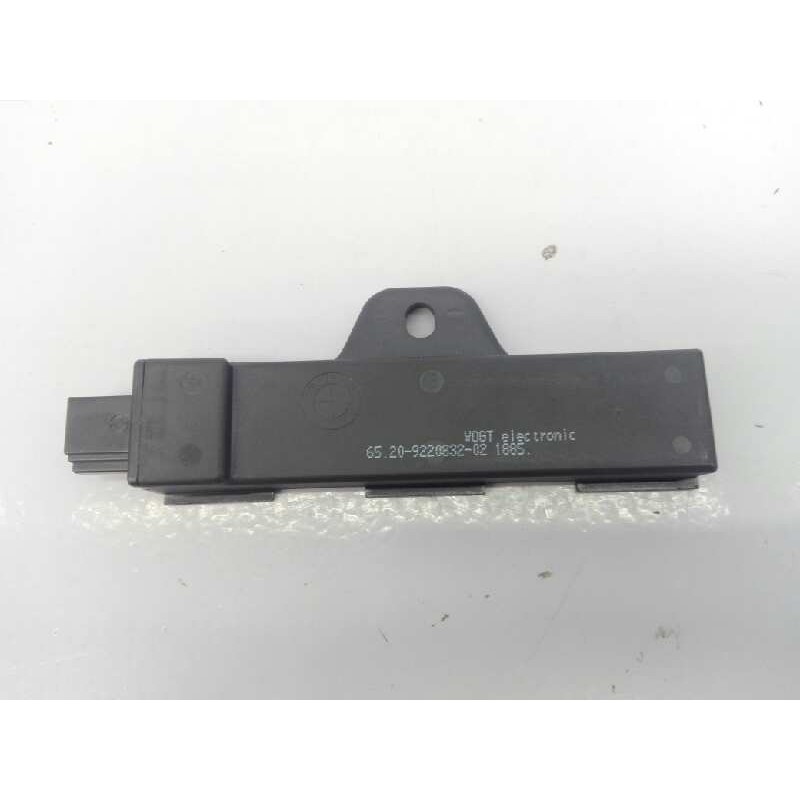 Recambio de antena para bmw serie x1 (f48) sdrive18d referencia OEM IAM 6520922083202  E3-A2-26-4