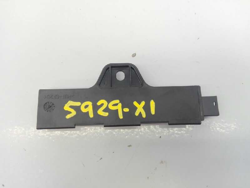 Recambio de antena para bmw serie x1 (f48) sdrive18d referencia OEM IAM 6520922083202  E3-A2-26-4