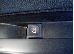 MANDO ELEVALUNAS DELANTERO DERECHO 