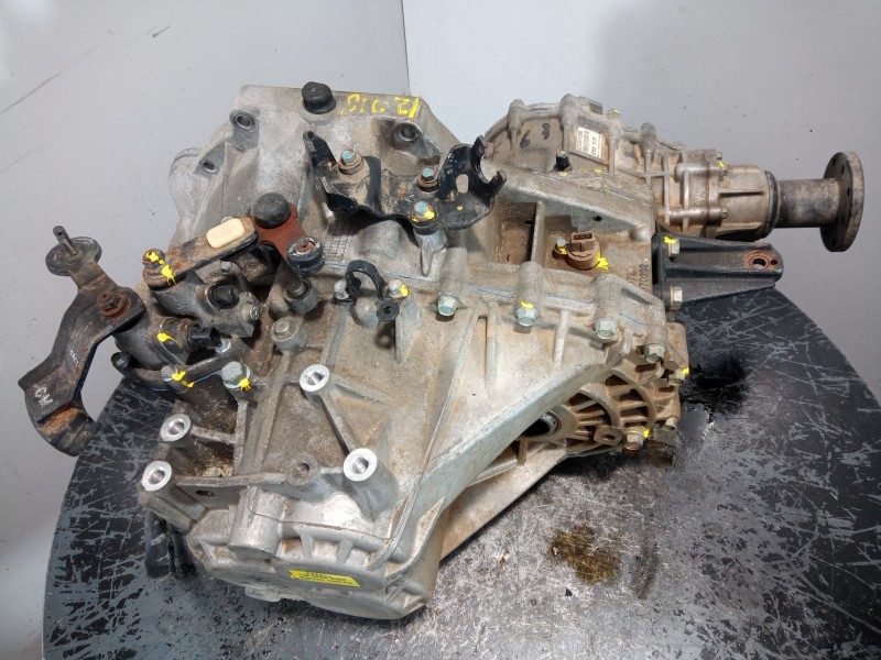 Recambio de caja cambios para hyundai santa fe (bm) 2.2 crdi style 4x4 referencia OEM IAM 4300038070 070301286 M1-A3-152