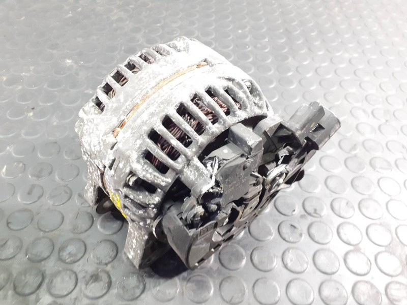 Recambio de alternador para peugeot 407 premium referencia OEM IAM F00M145322  P3-A4-30-2