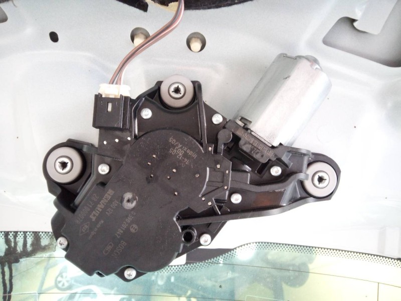 Recambio de motor limpia trasero para renault megane iii berlina 5 p limited referencia OEM IAM 287100007R  