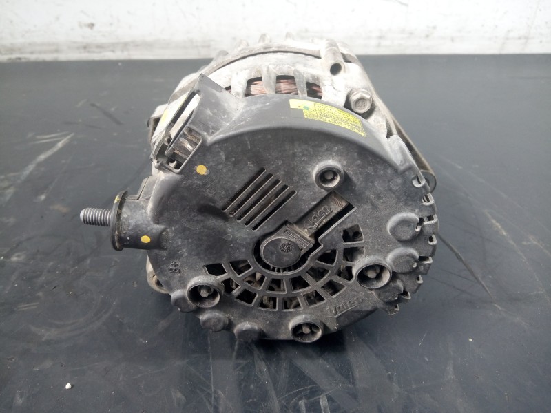 Recambio de alternador para kia cee´d drive referencia OEM IAM 373002A850 2611067 P3-B6-7-4