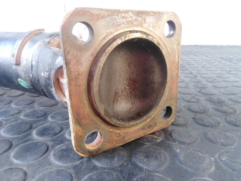 Recambio de transmision central para nissan terrano/terrano.ii (r20) comfort referencia OEM IAM   P1-B6-28