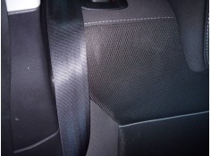 CINTURON SEGURIDAD TRASERO DERECHO 