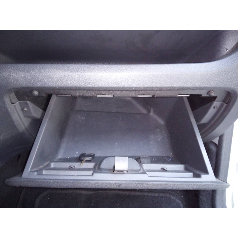 Recambio de guantera para dacia dokker express ambiance referencia OEM IAM   