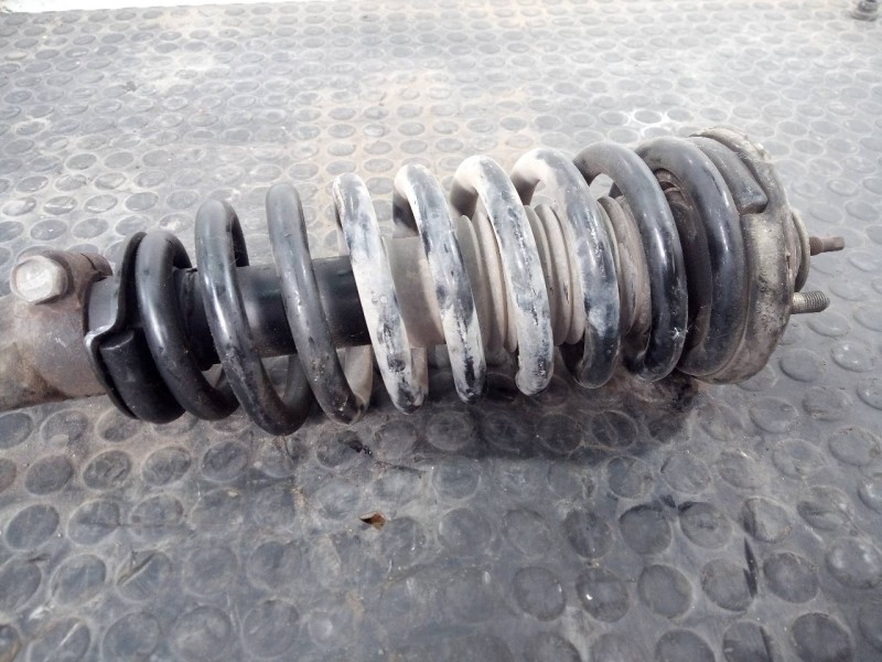 Recambio de amortiguador delantero izquierdo para ssangyong rexton rx 270 plus / 270 xdi plus referencia OEM IAM   P1-A5-13