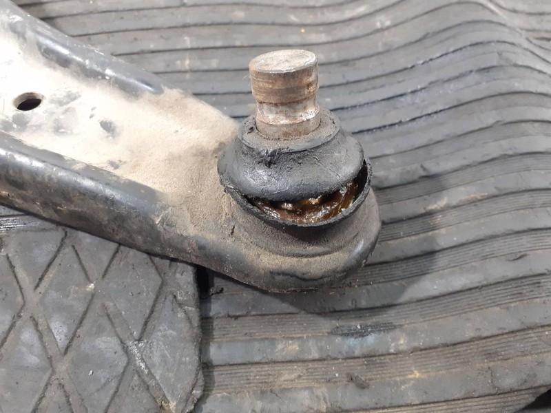 Recambio de brazo suspension inferior delantero derecho para mitsubishi outlander (cw0) 2.0 di-d intense referencia OEM IAM   P1