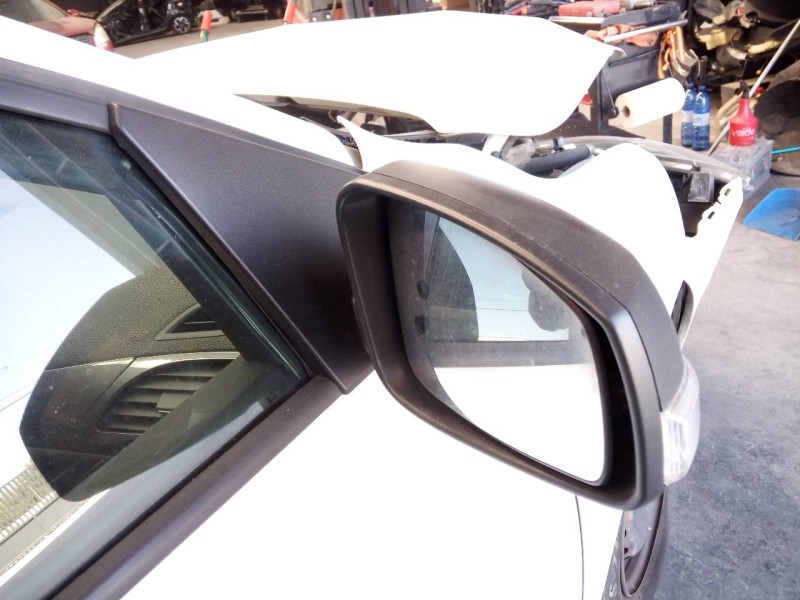 Recambio de retrovisor derecho electrico para renault megane iii berlina 5 p limited referencia OEM IAM   