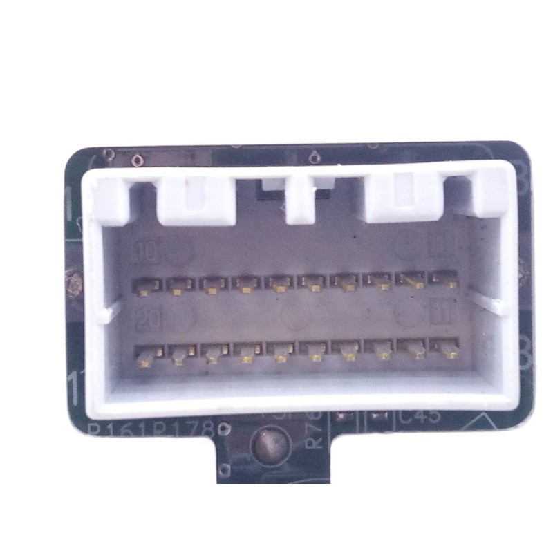 Recambio de cuadro instrumentos para ssangyong rexton rx 270 plus / 270 xdi plus referencia OEM IAM 8022008202  E3-A3-20-4