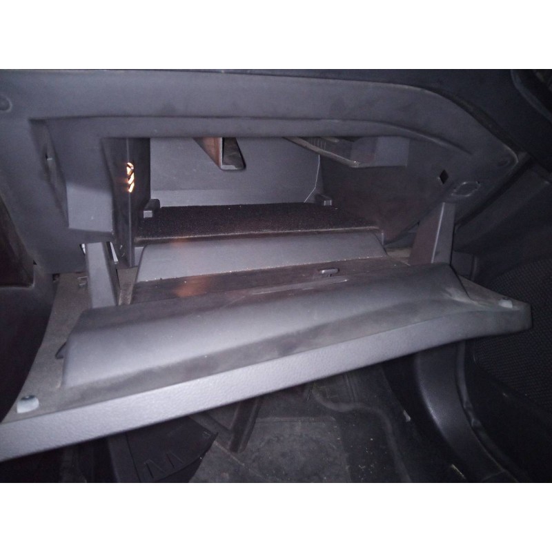Recambio de guantera para ford focus lim. (cb8) trend referencia OEM IAM   