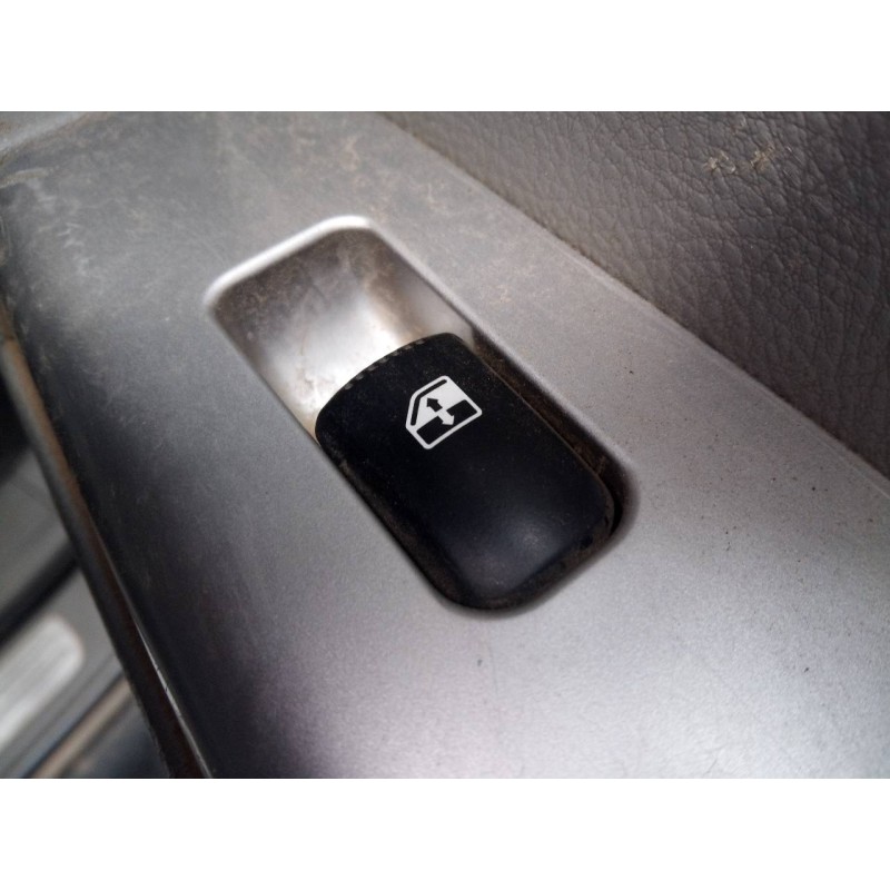 Recambio de mando elevalunas trasero derecho para hyundai santa fe (bm) 2.2 crdi style 4x4 referencia OEM IAM   