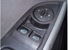 MANDO ELEVALUNAS DELANTERO IZQUIERDO 