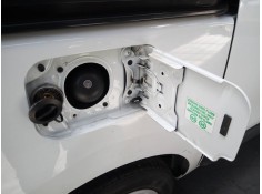 Recambio de tapa exterior combustible para dacia dokker express ambiance referencia OEM IAM    2