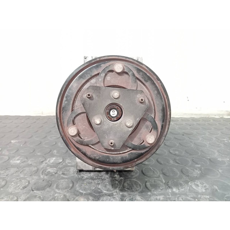 Recambio de compresor aire acondicionado para dacia dokker express ambiance referencia OEM IAM 926008367R  P3-A4-4-1