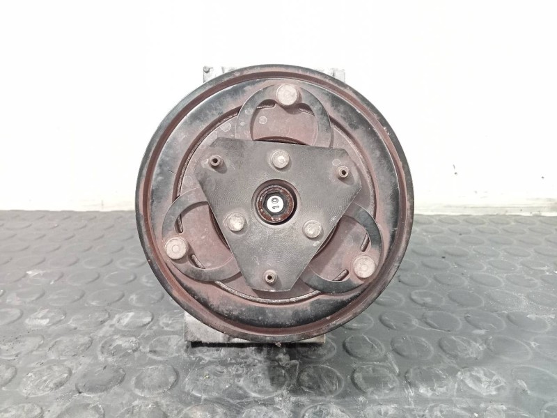 Recambio de compresor aire acondicionado para dacia dokker express ambiance referencia OEM IAM 926008367R  P3-A4-4-1
