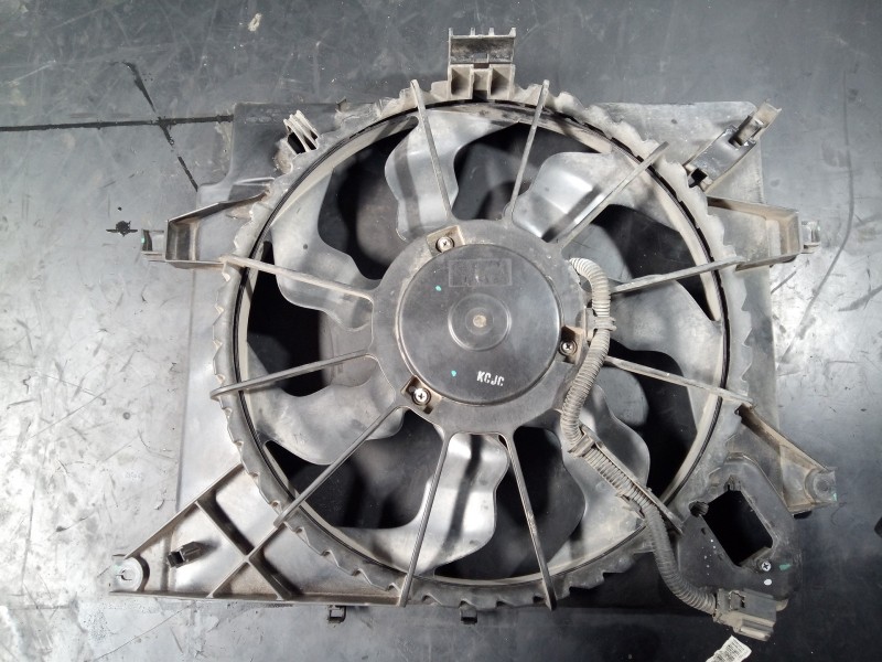 Recambio de electroventilador para kia cee´d drive referencia OEM IAM   P2-B7-7