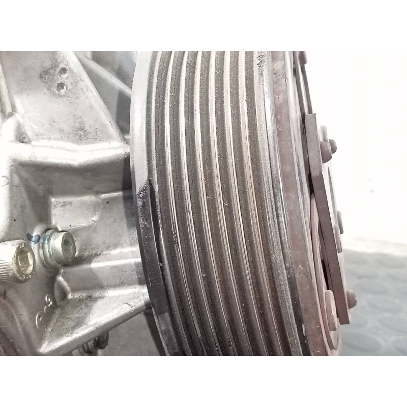 Recambio de compresor aire acondicionado para dacia dokker express ambiance referencia OEM IAM 926008367R  P3-A4-4-1