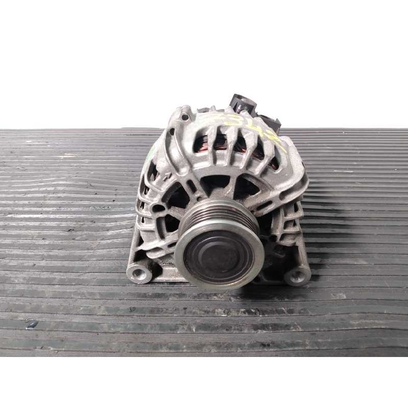 Recambio de alternador para ford c-max trend referencia OEM IAM 1704768  P3-B5-20-3
