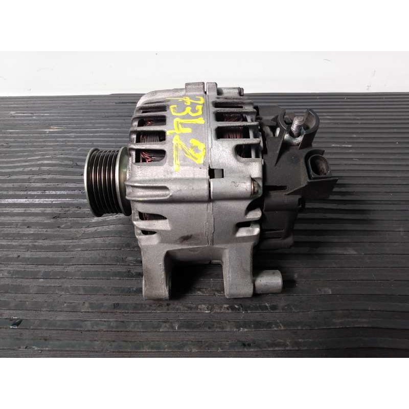 Recambio de alternador para ford c-max trend referencia OEM IAM 1704768  P3-B5-20-3