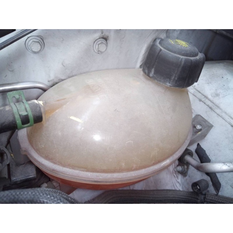 Recambio de deposito expansion para dacia dokker express ambiance referencia OEM IAM   