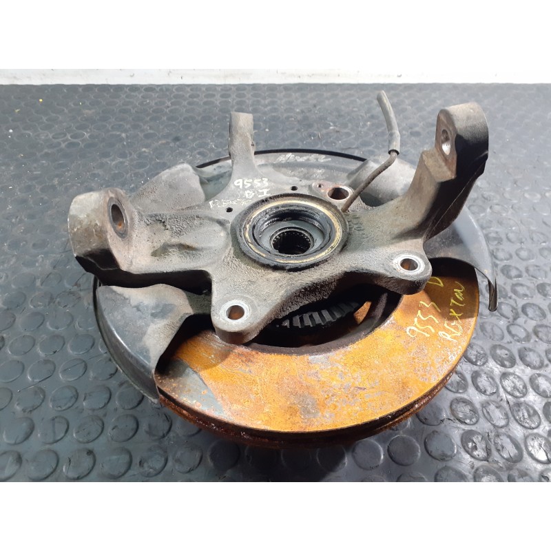 Recambio de mangueta delantera izquierda para ssangyong rexton rx 270 plus / 270 xdi plus referencia OEM IAM   P1-A4-14