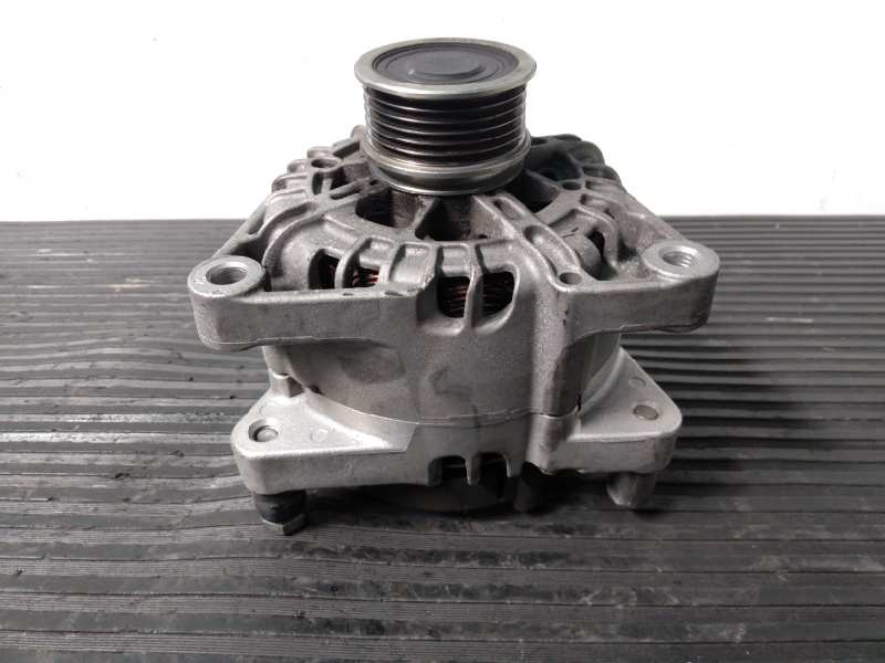 Recambio de alternador para ford c-max trend referencia OEM IAM 1704768  P3-B5-20-3