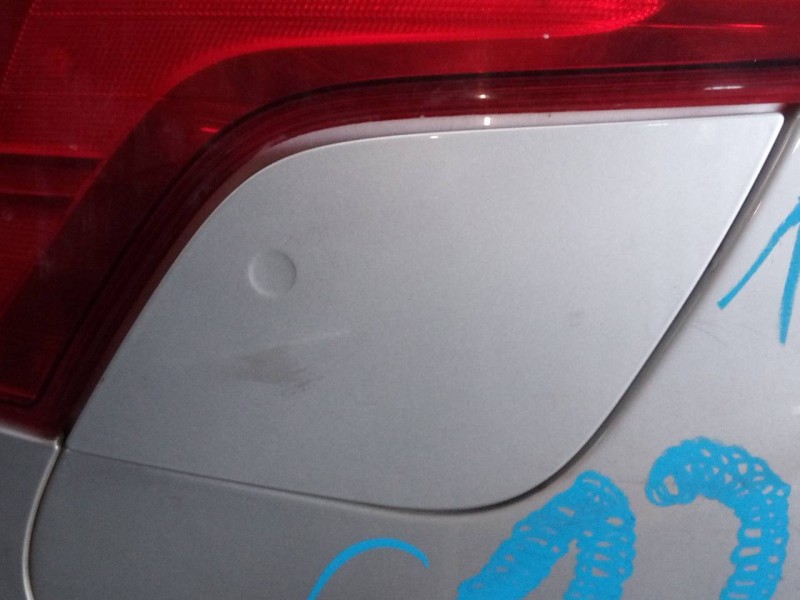 Recambio de tapa exterior combustible para ford focus lim. (cb8) trend referencia OEM IAM   