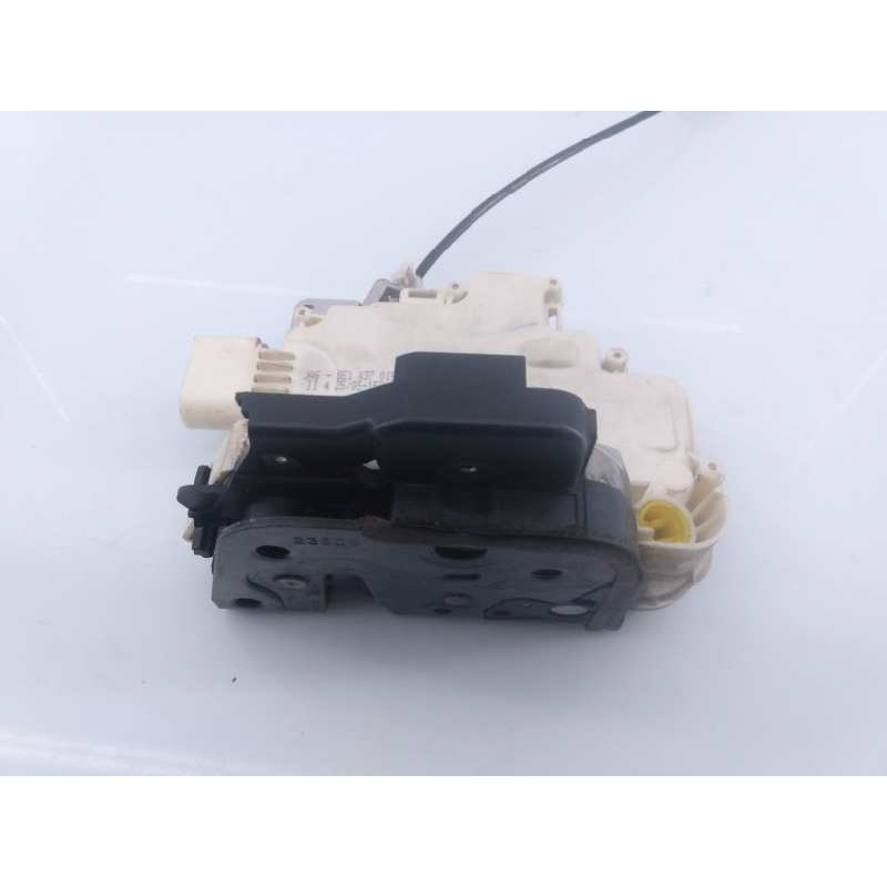Recambio de cerradura puerta delantera izquierda para audi a4 berlina (8e) referencia OEM IAM   E1-B6-16-2