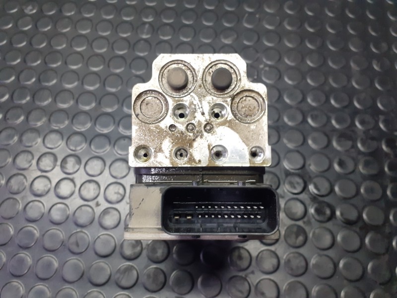 Recambio de abs para opel vectra c berlina elegance referencia OEM IAM 12773673 15052409 P3-A8-8-1