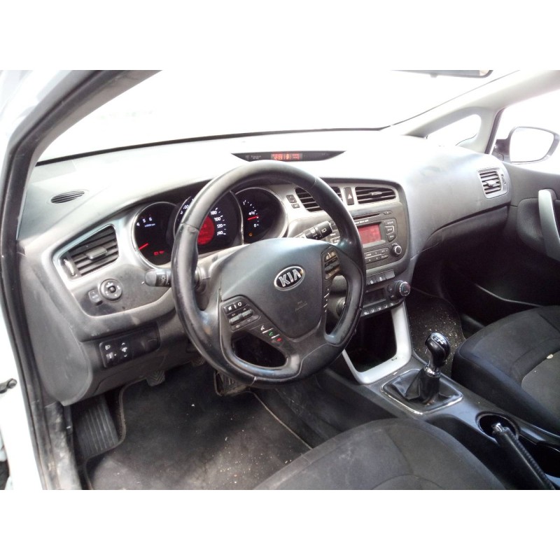 Recambio de kit airbag para kia cee´d drive referencia OEM IAM 95910A2320  