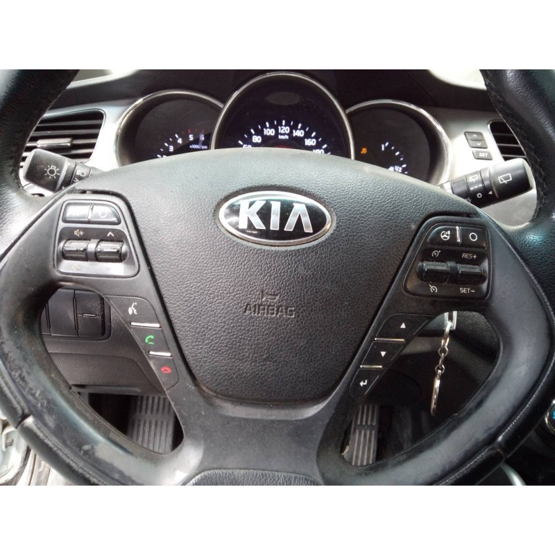 Recambio de kit airbag para kia cee´d drive referencia OEM IAM 95910A2320  