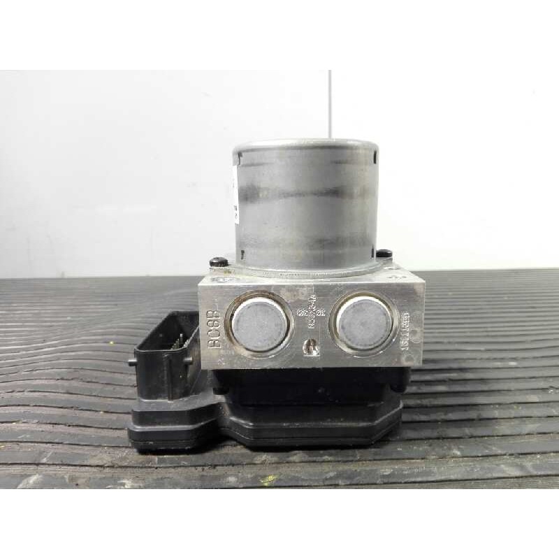 Recambio de abs para hyundai i40 style blue referencia OEM IAM 589203Z570 01115386AAA P3-A8-29-2