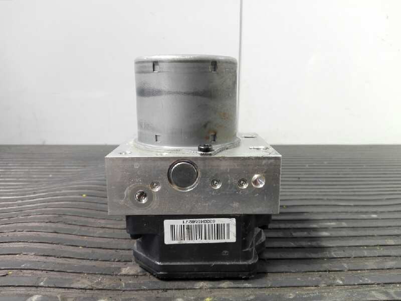 Recambio de abs para hyundai i40 style blue referencia OEM IAM 589203Z570 01115386AAA P3-A8-29-2