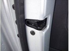 CERRADURA PUERTA TRASERA IZQUIERDA 