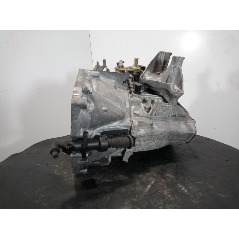 Recambio de caja cambios para peugeot 407 sw premium referencia OEM IAM 20MB02  M1-B2-115
