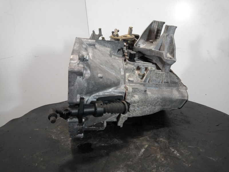 Recambio de caja cambios para peugeot 407 sw premium referencia OEM IAM 20MB02  M1-B2-115