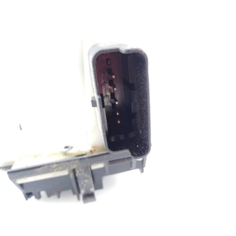 Recambio de cerradura puerta delantera derecha para peugeot 208 referencia OEM IAM 9812500780  E1-A4-4-1