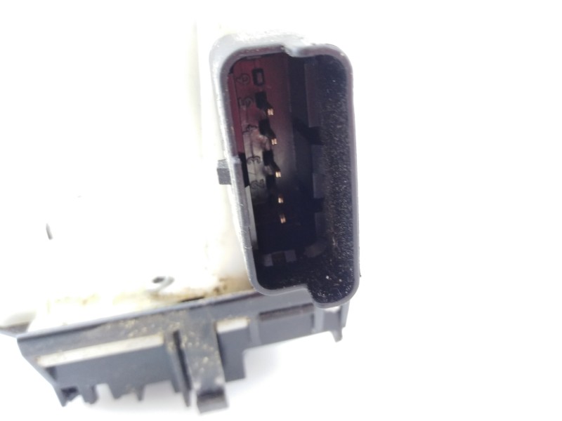 Recambio de cerradura puerta delantera derecha para peugeot 208 referencia OEM IAM 9812500780  E1-A4-4-1