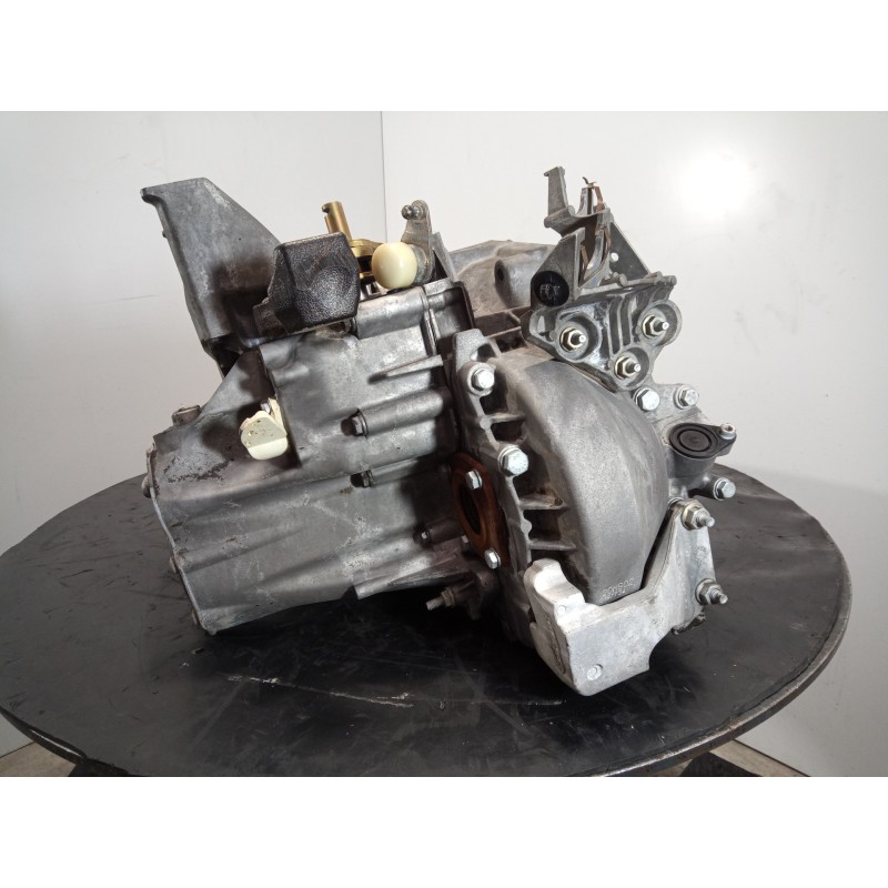 Recambio de caja cambios para peugeot 407 sw premium referencia OEM IAM 20MB02  M1-B2-115