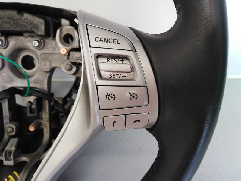 Recambio de volante para nissan pulsar (c13) acenta referencia OEM IAM   E2-A4-44-1